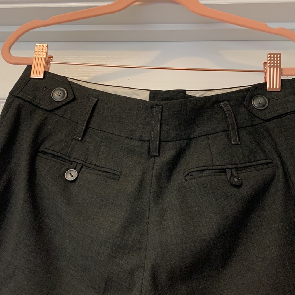 Women’s gray slacks with button pockets Sz 2 - Picture 7 of 9
